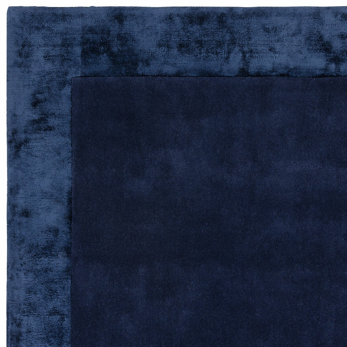 Ascot Rug in Navy, 160 x 230 cm