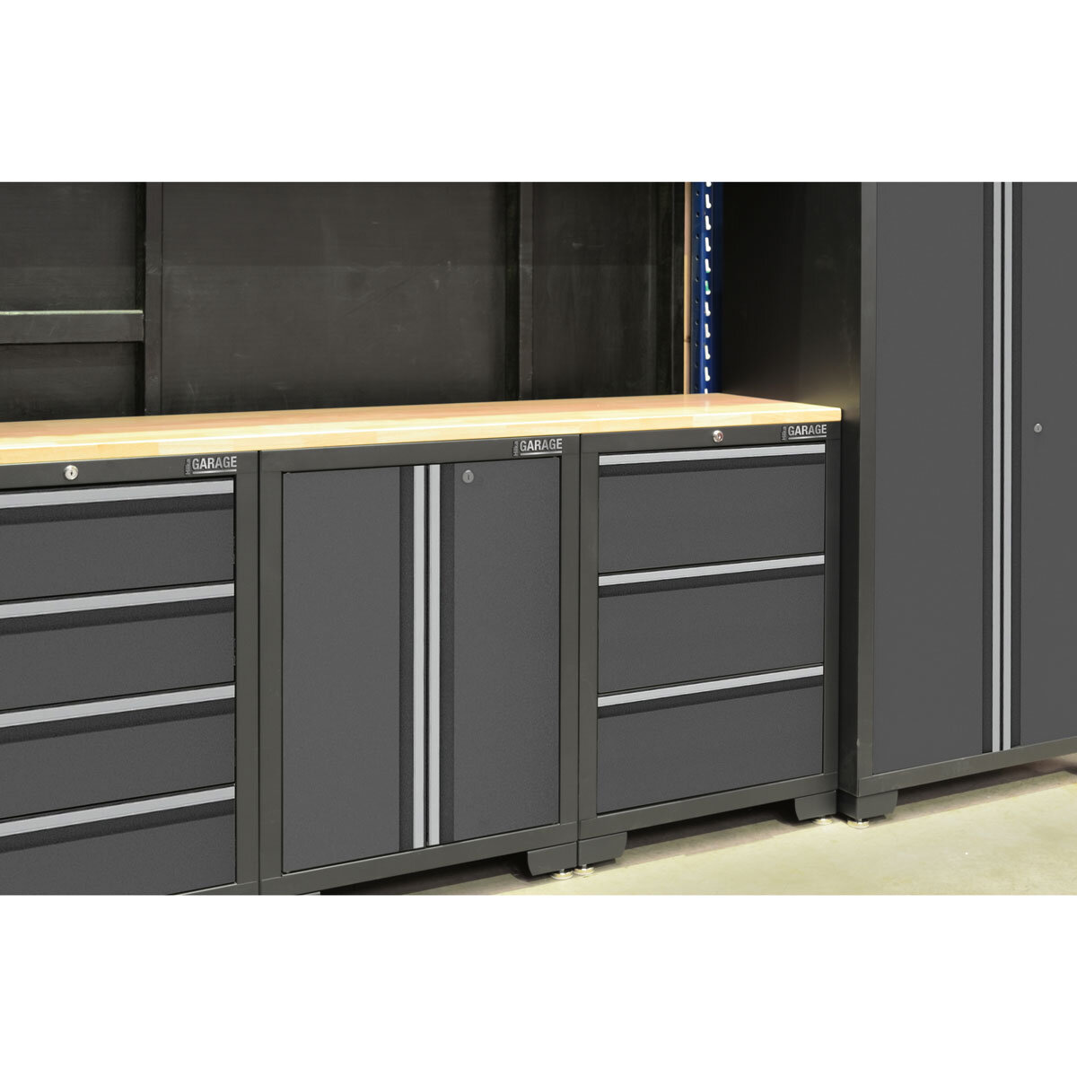 Hilka 24 Gauge Steel 9 Piece Cabinet Set