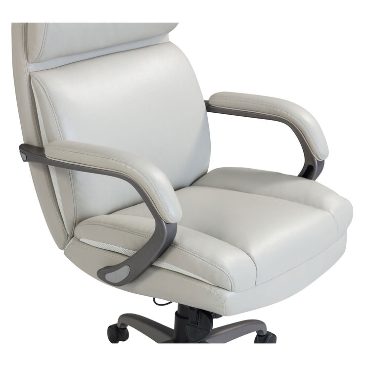 Brisa Executive Office Chair Brisa Executive Office Chair