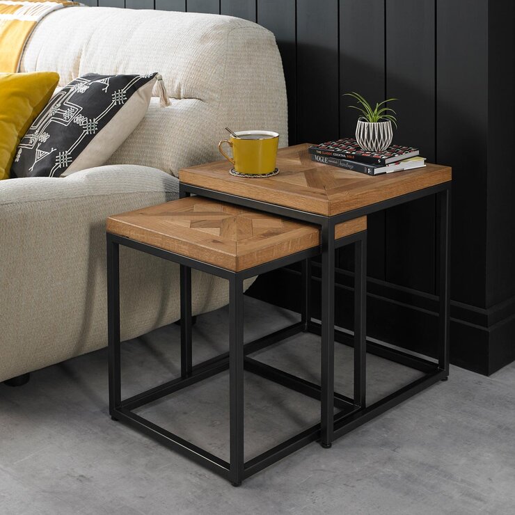 Bentley Designs Greenwich Oak Nest of Tables Bentley Designs Greenwich Oak Nest of Tables