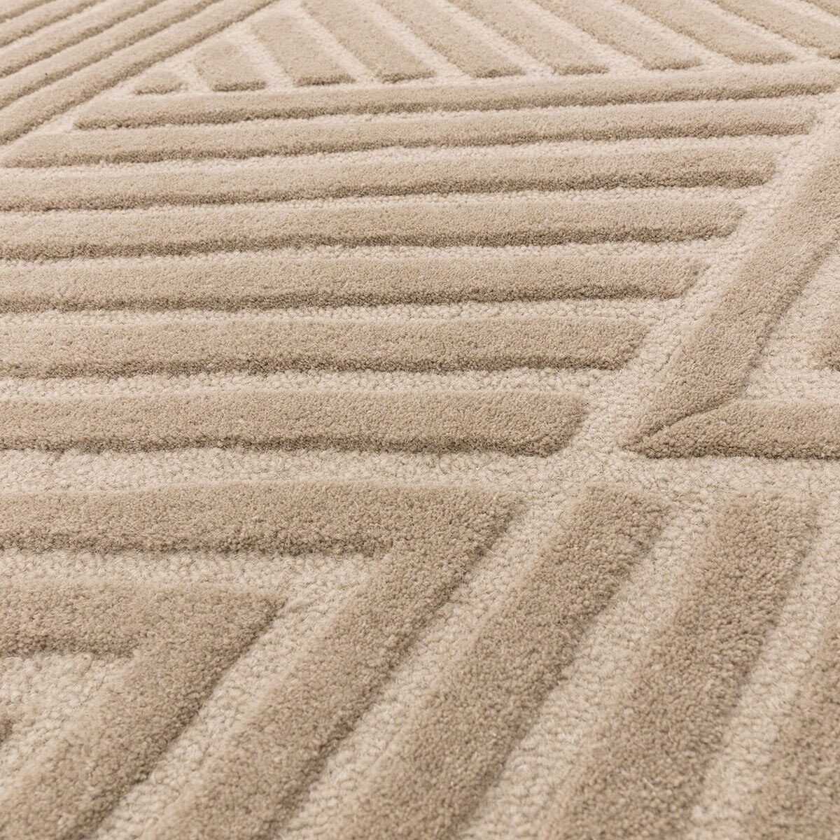 Hague Collection Taupe Rug, 160 x 230 cm
