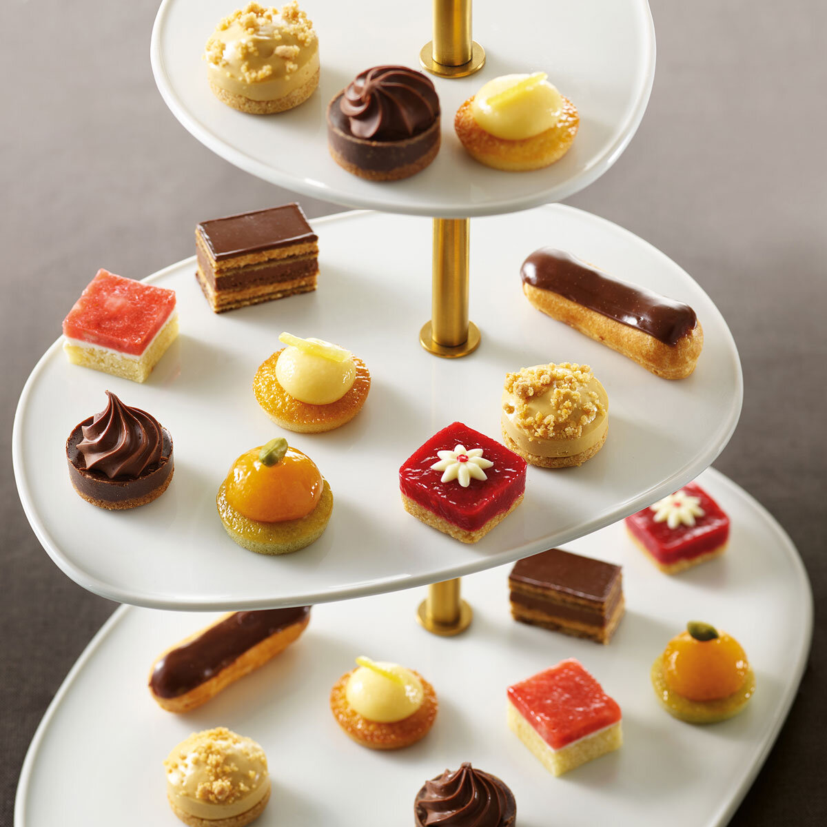 Traditional Petit Fours 48PK