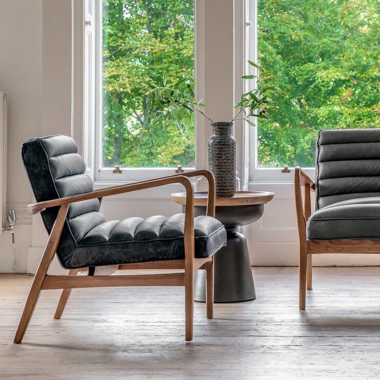 Gallery Datsun Antique Ebony Leather Armchair Gallery Datsun Antique Ebony Leather Armchair