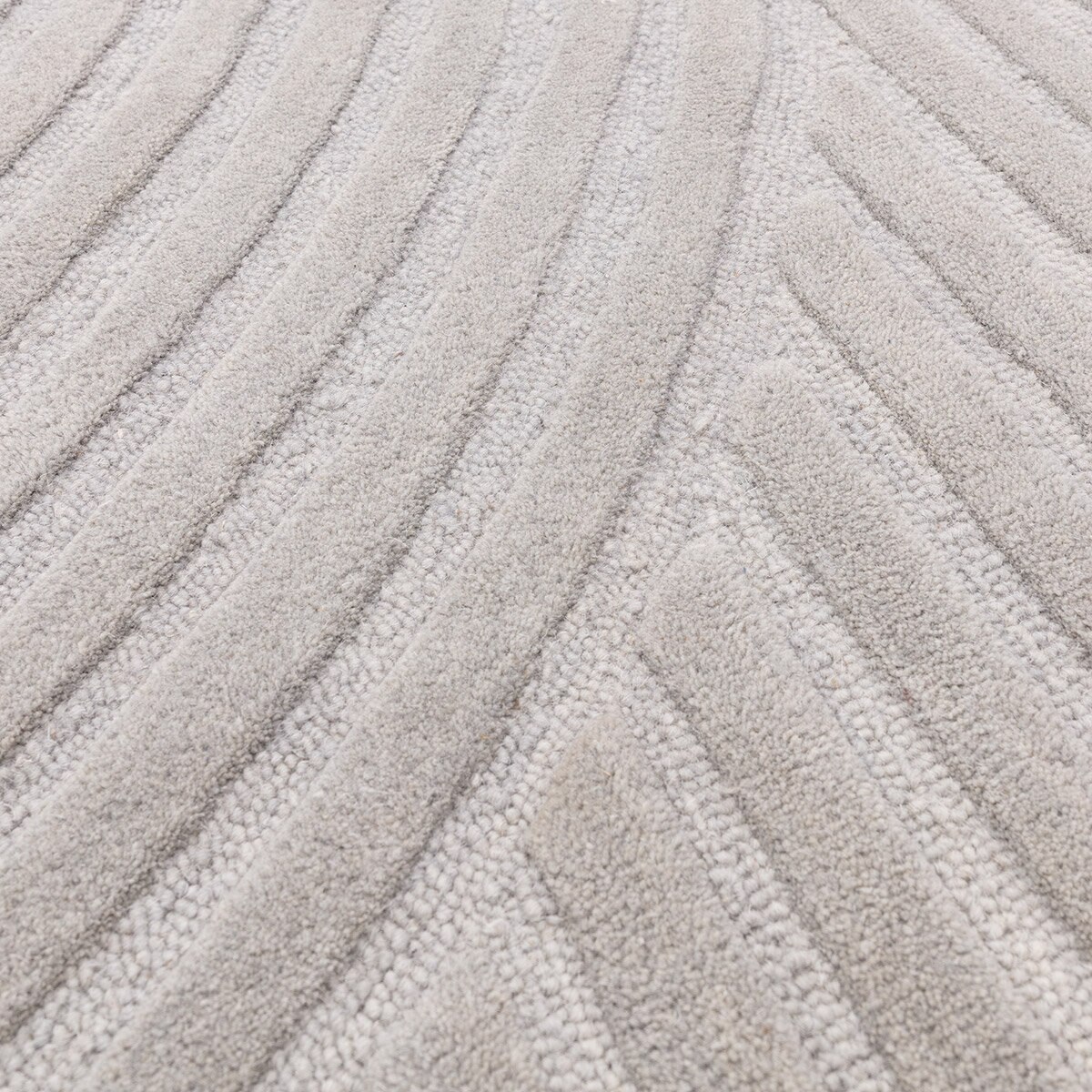 Hague Collection Silver Rug, 200 x 290 cm