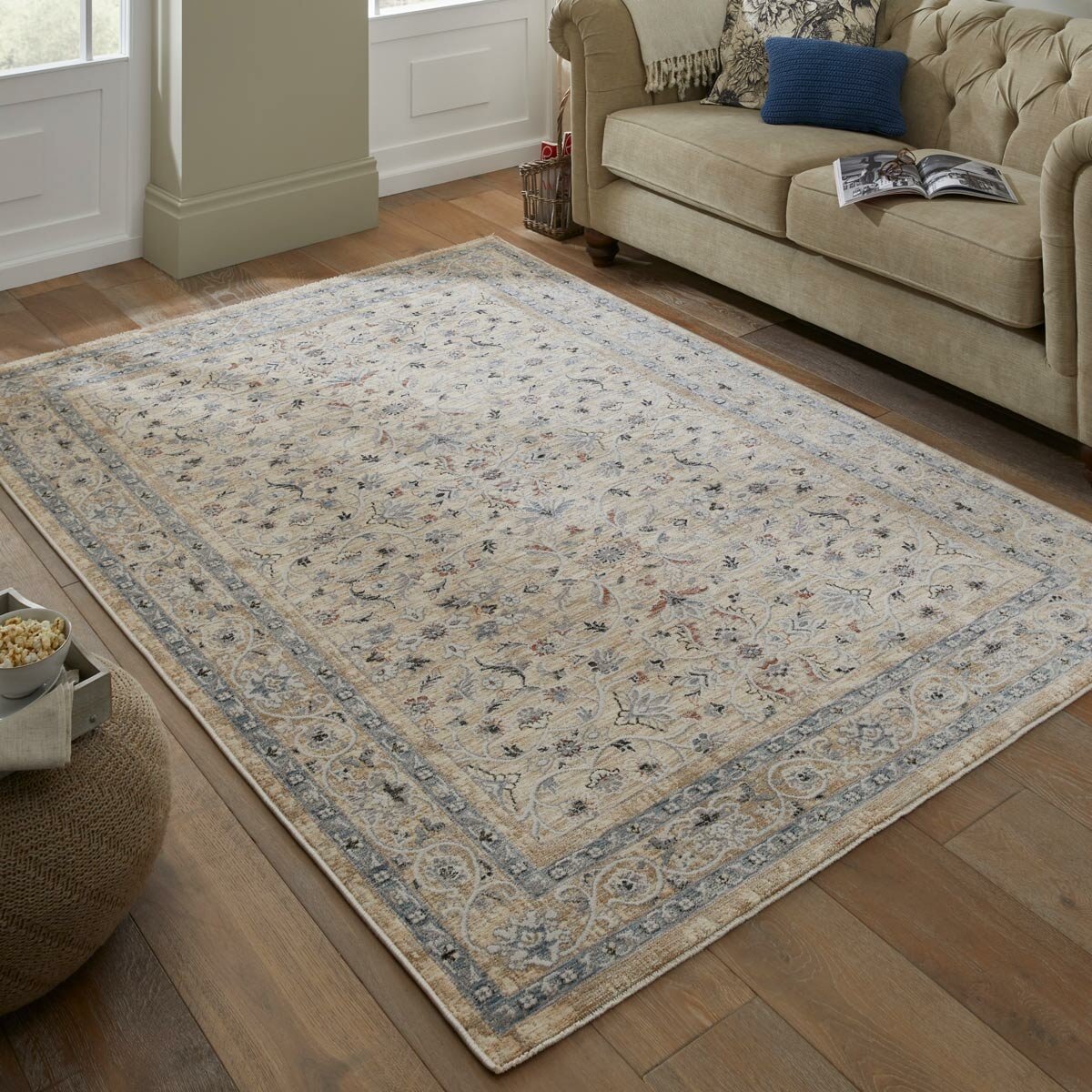 Concept Looms Legacy Cream Rug, 160 x 230 cm
