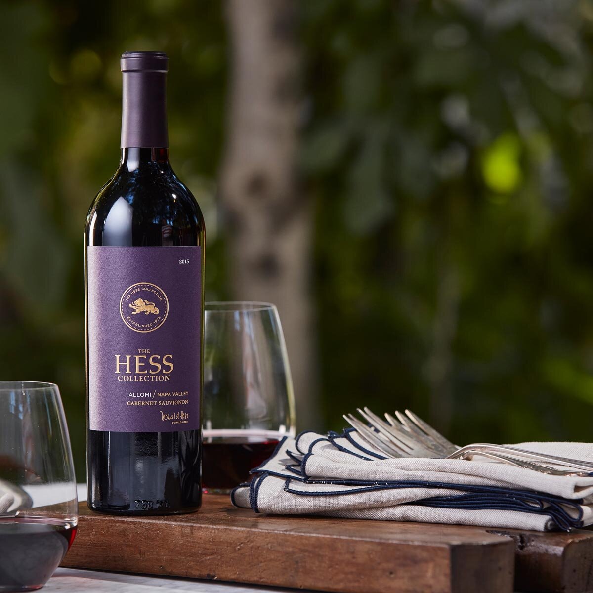 Lifestyle image of bottle on table