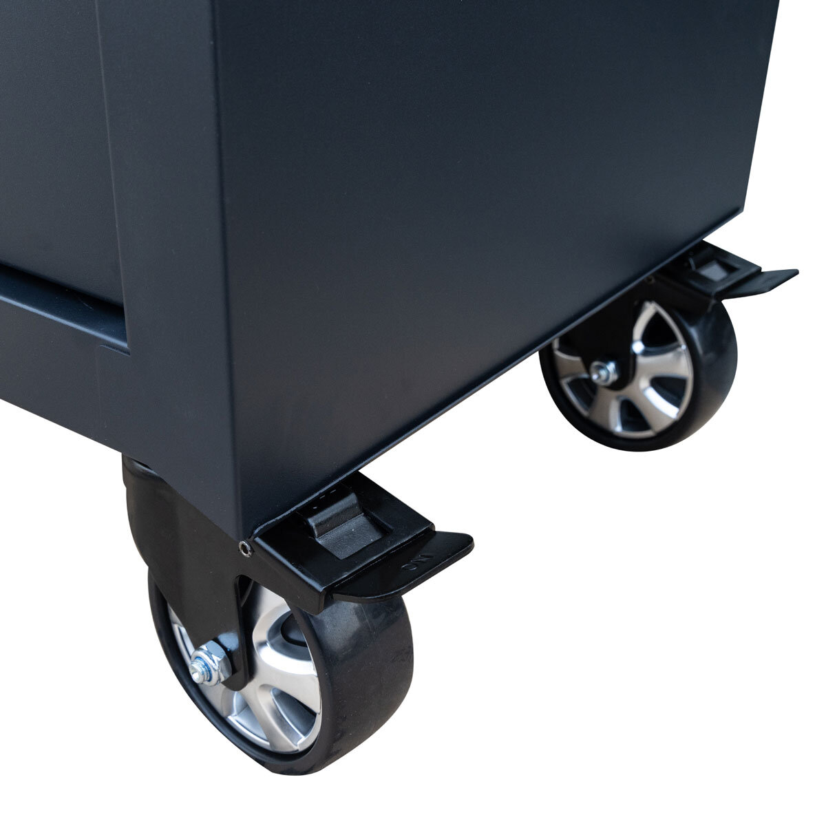 Hilka 56" 16 Drawer Professional Tool Chest and Cabinet