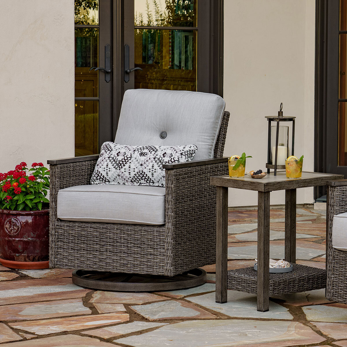 SunVilla Simone 3 Piece Woven Bistro Set + Cover