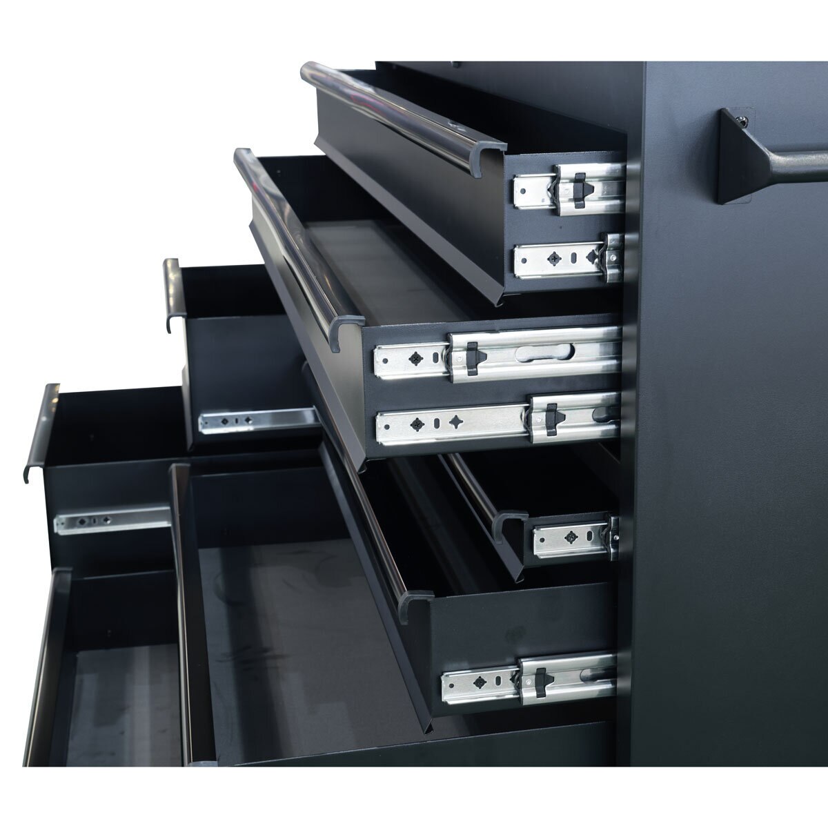 Hilka 55" (1.4m) Industrial 16 Drawer Tool Trolley and Chest