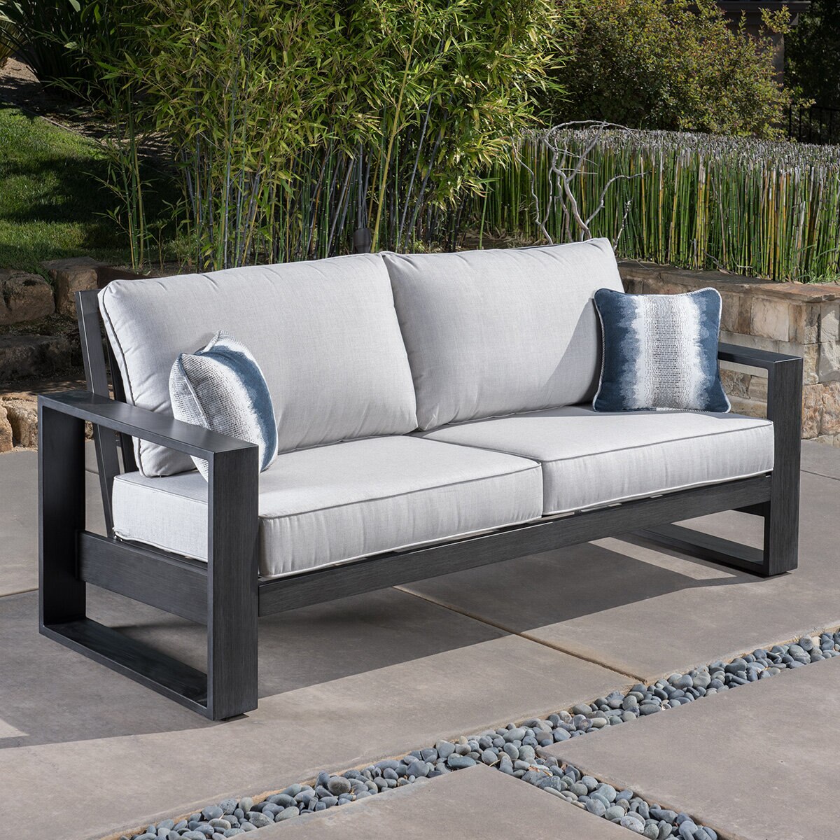 SunVilla Clifton 4 Piece Deep Seating Set + Cover