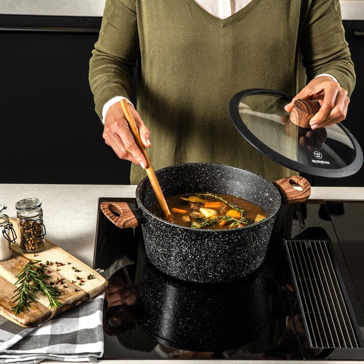 Westinghouse Special Edition Cookware Set, Wood Effect Soft Touch Handles, 11 Piece