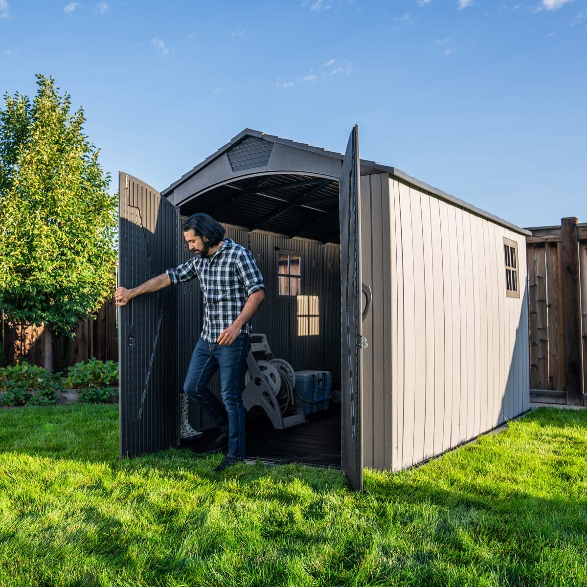 Lifetime 7ft x 12ft (2.14 x 3.57m) Wood Look Storage Shed - Model 60311U