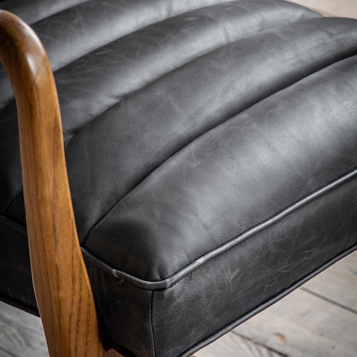 Gallery Datsun Antique Ebony Leather Armchair