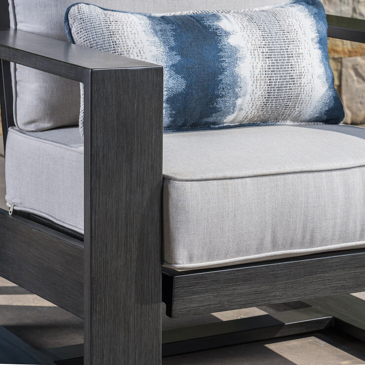 SunVilla Clifton 3 Piece Deep Seating Bistro Set + Cover